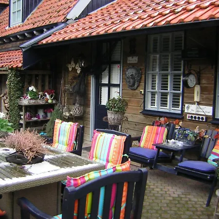 Prive Tuinhuis B&B Elly-3